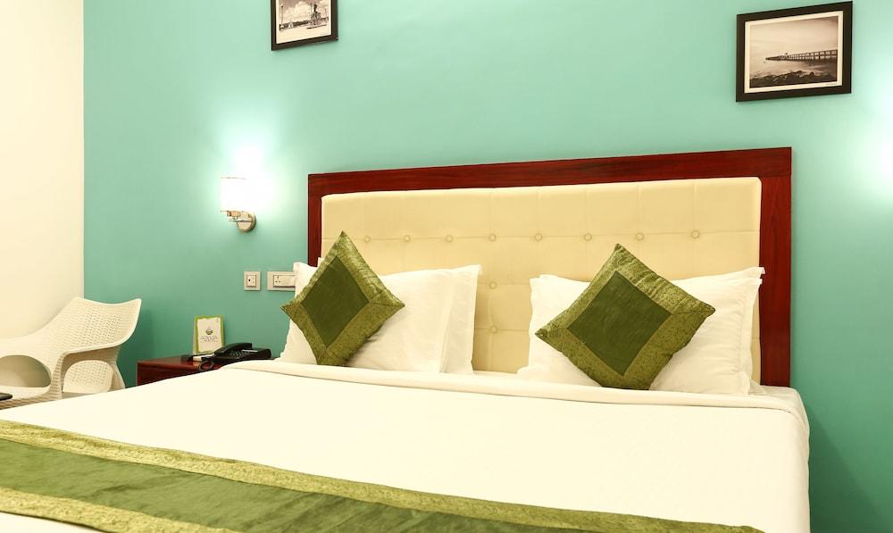 Treebo Grace Inn, 3 Min Walk From Promenade Beach Pondicherry Esterno foto